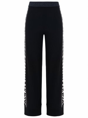 Marc Cain Sports1_AS 81.25 M09-900_1771716343