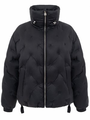 HUGO wom1_Feneve-1 50547205-001_1765813103